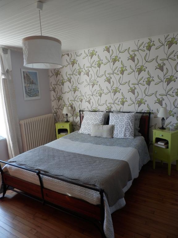 Chambre D'Hotes Jules & Annette Bed & Breakfast Vittel Bagian luar foto